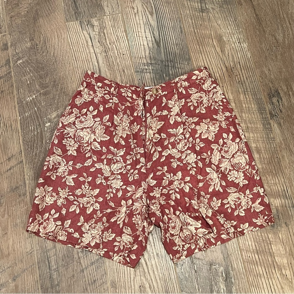 Talbots Hawaiian Red Shorts Size 4
